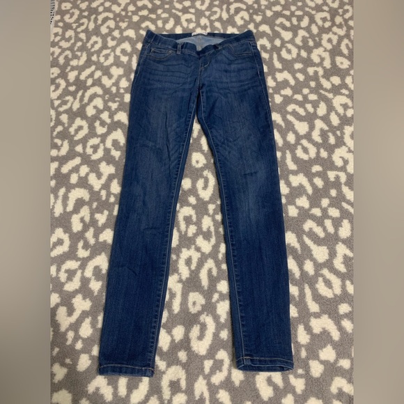 Cello small - Picture 1 of 1